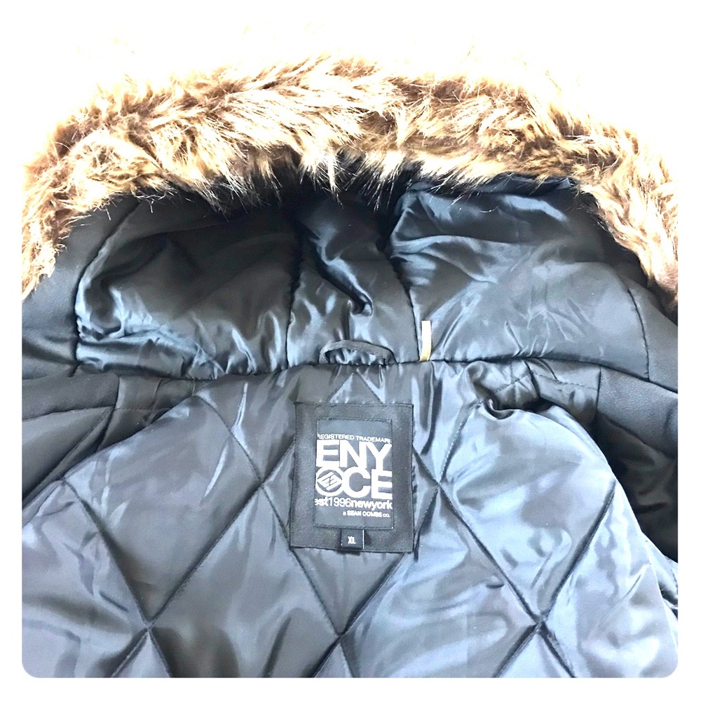 Men’s Faux-Fur Hooded Puffer Jacket